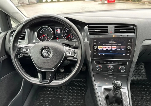 Volkswagen Golf cena 52900 przebieg: 179000, rok produkcji 2017 z Szczecin małe 121